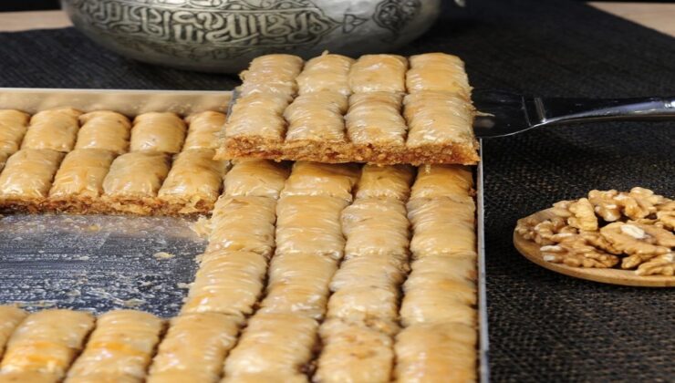 Her Damak Tadına Uygun Tepsi Börek ve Baklava Çeşitleri